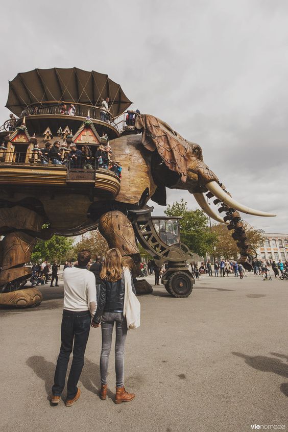 //www.som2travel.es/cdn/images/content/Francia/Nantes Pequeña 1.jpg